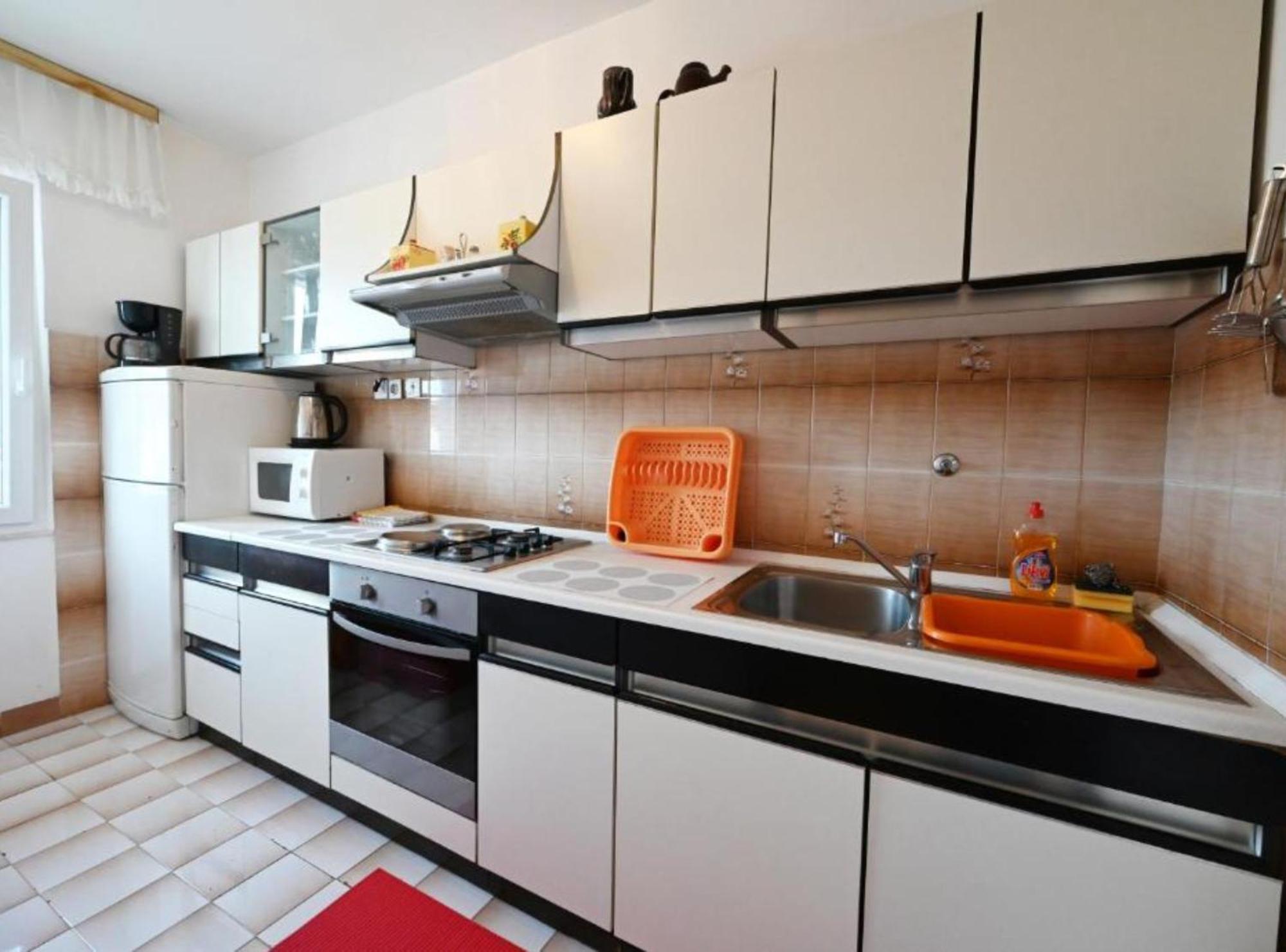Apartments Mihovilovic - 50 M From Beach Slatine Εξωτερικό φωτογραφία
