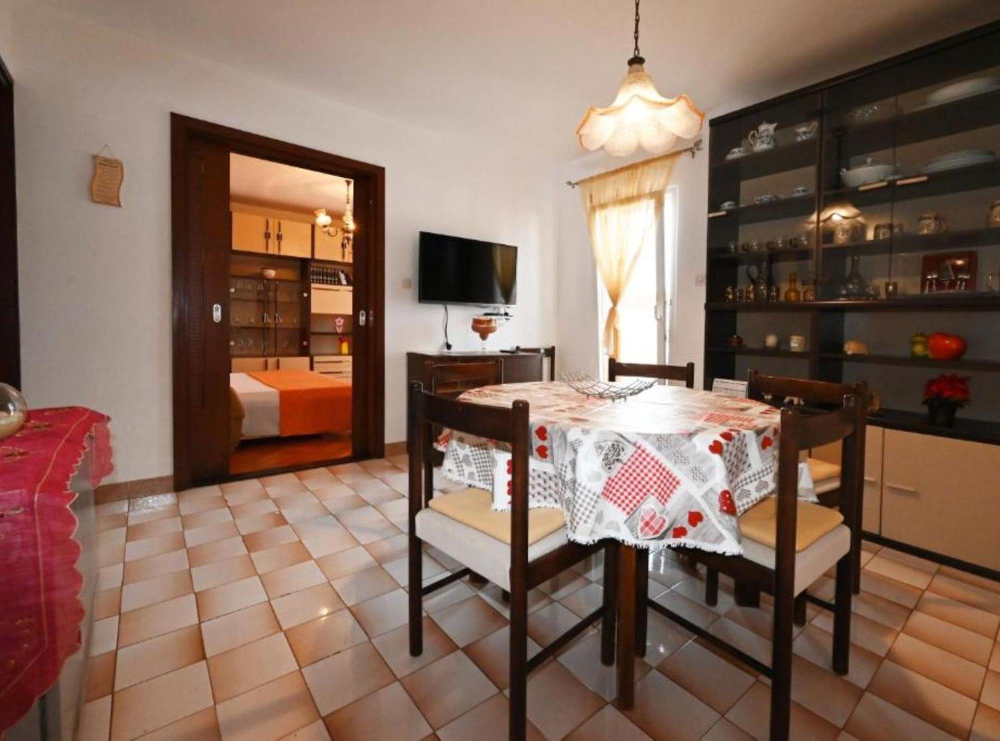 Apartments Mihovilovic - 50 M From Beach Slatine Εξωτερικό φωτογραφία
